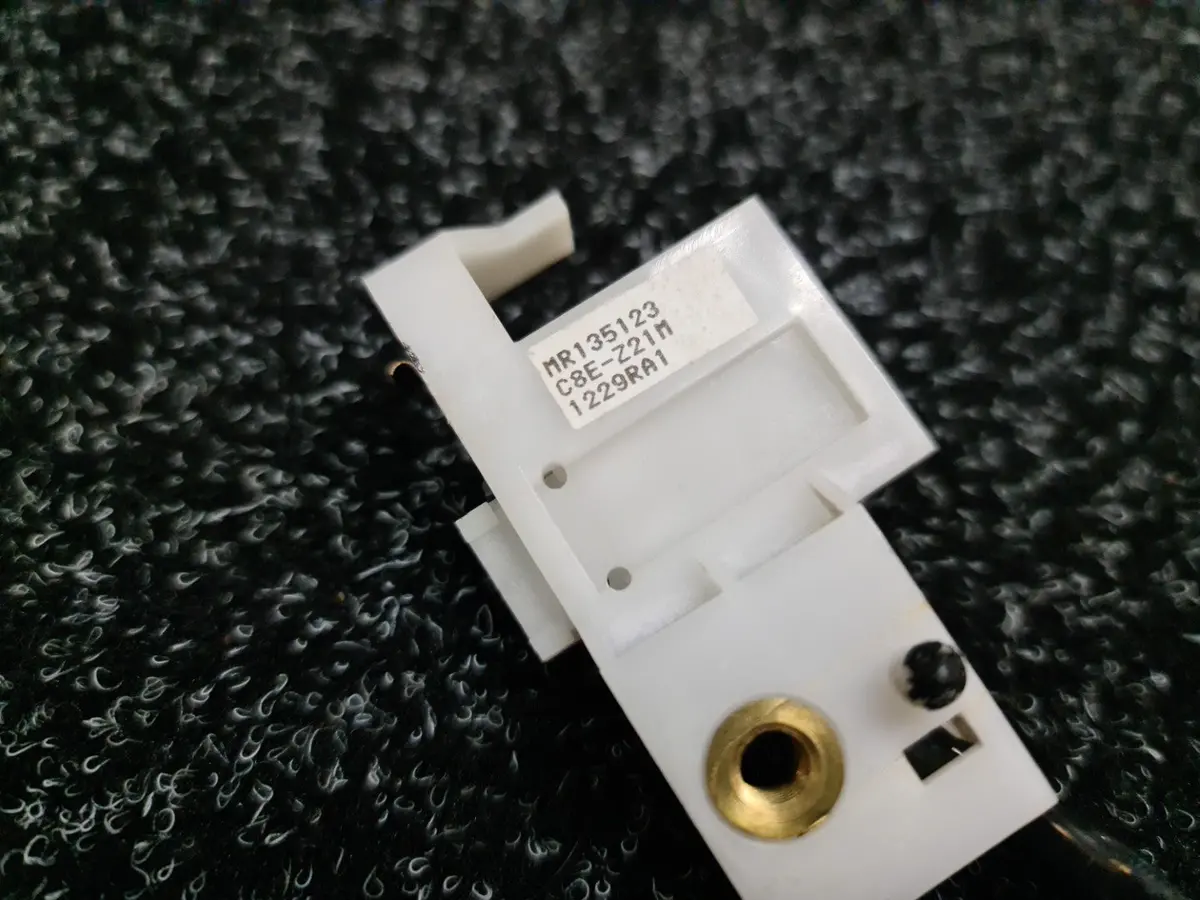 Mitsubishi Lancer Evolution Lhs Power Window Micro Switch Cn9a Cp9a Evo 4 5 6 Tme Mr135123 1
