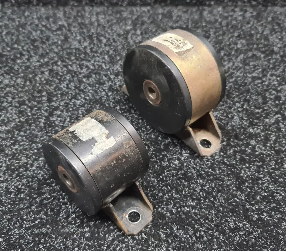 Okuyama / Carbing / Dash Cn9a Cp9a Solid Engine Roll Stopper Mount Kit (Front + Rear) 370 309 0 1