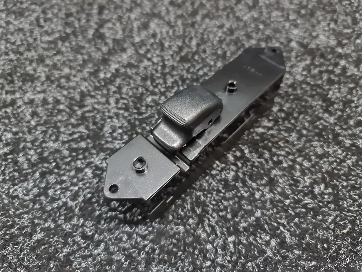 Mitsubishi Lancer Evolution Power Window Switch Rear Rhs Cn9a Cp9a Evo 4 5 6 Tme Mr194819 1