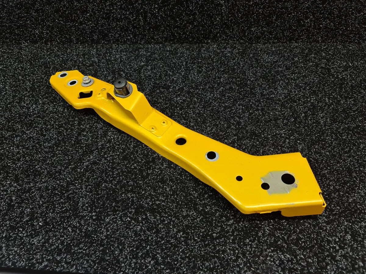 Renault Sport Megane Mk3 275 Trophy R Head Light Bracket Slam Panel Rhs Driver Side 6251206E D 1