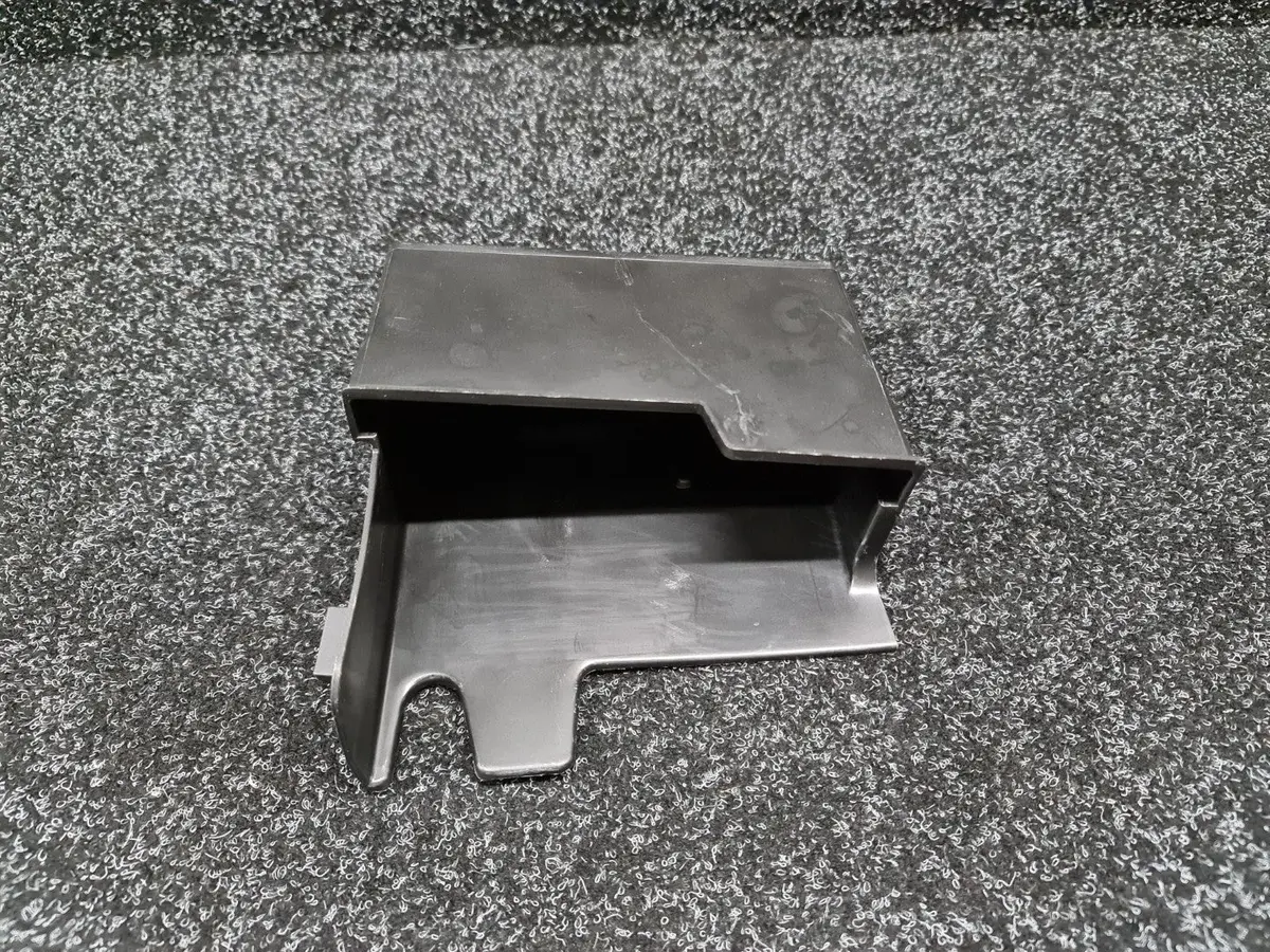 Renault Sport Megane Mk2 225 F1 Edition Engine Bay Electrical Support Box 8200356348 1