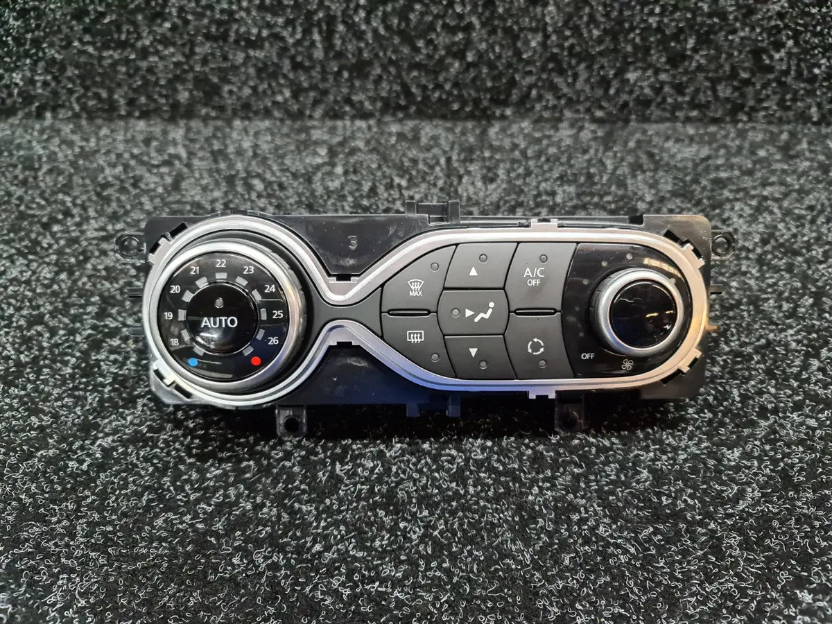 Renault Sport Clio Mk4 200 220 Climate Control Unit 275105430 R 1