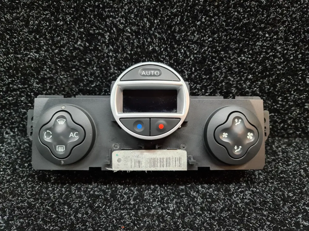Renault Sport Clio Mk3 197 200 X85 Air Conditioning / Heater Climate Control Unit - 8200296683 1