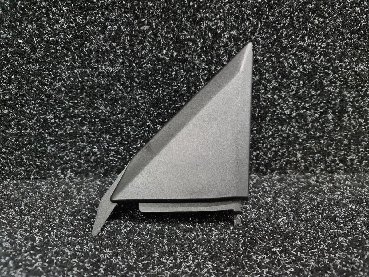 Rhs Front Door Delta Inner Trim Cover Evo 4 5 6 Tme - Cn9a Cp9a Mr191536 1