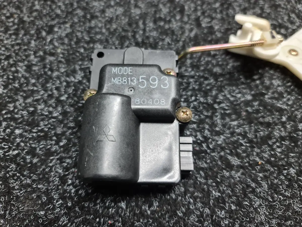 Mitsubishi Lancer Evolution Auto Heater Control Motor Evo 4 5 6 Tme Mode Control - Cn9a Cp9a - Mb813593 2