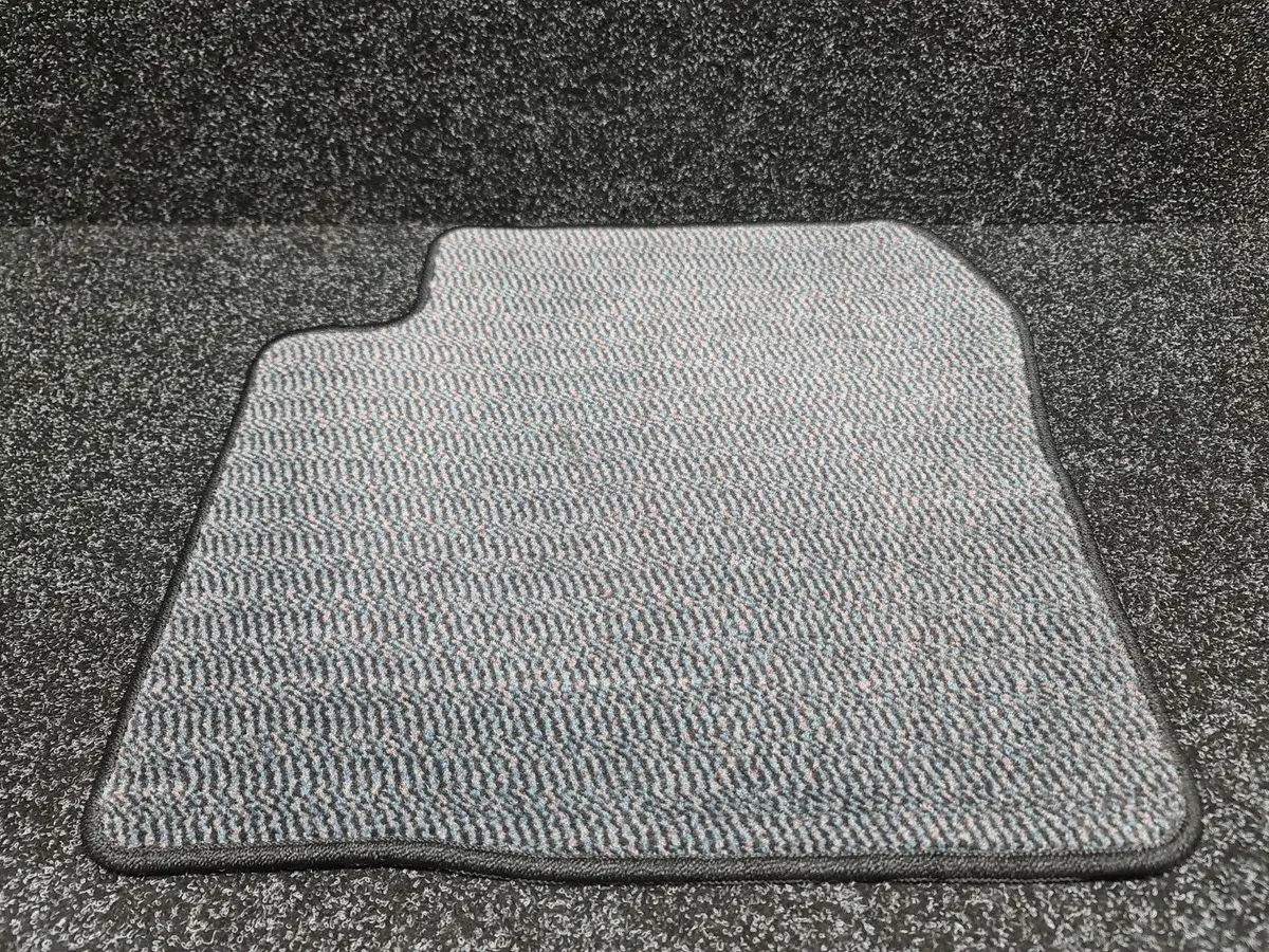 Genuine Mitsubishi Floor Mat Rear Rhs Right Hand Side For Lancer Evolution Evo 4 5 6 Tme Cn9a Cp9a 1