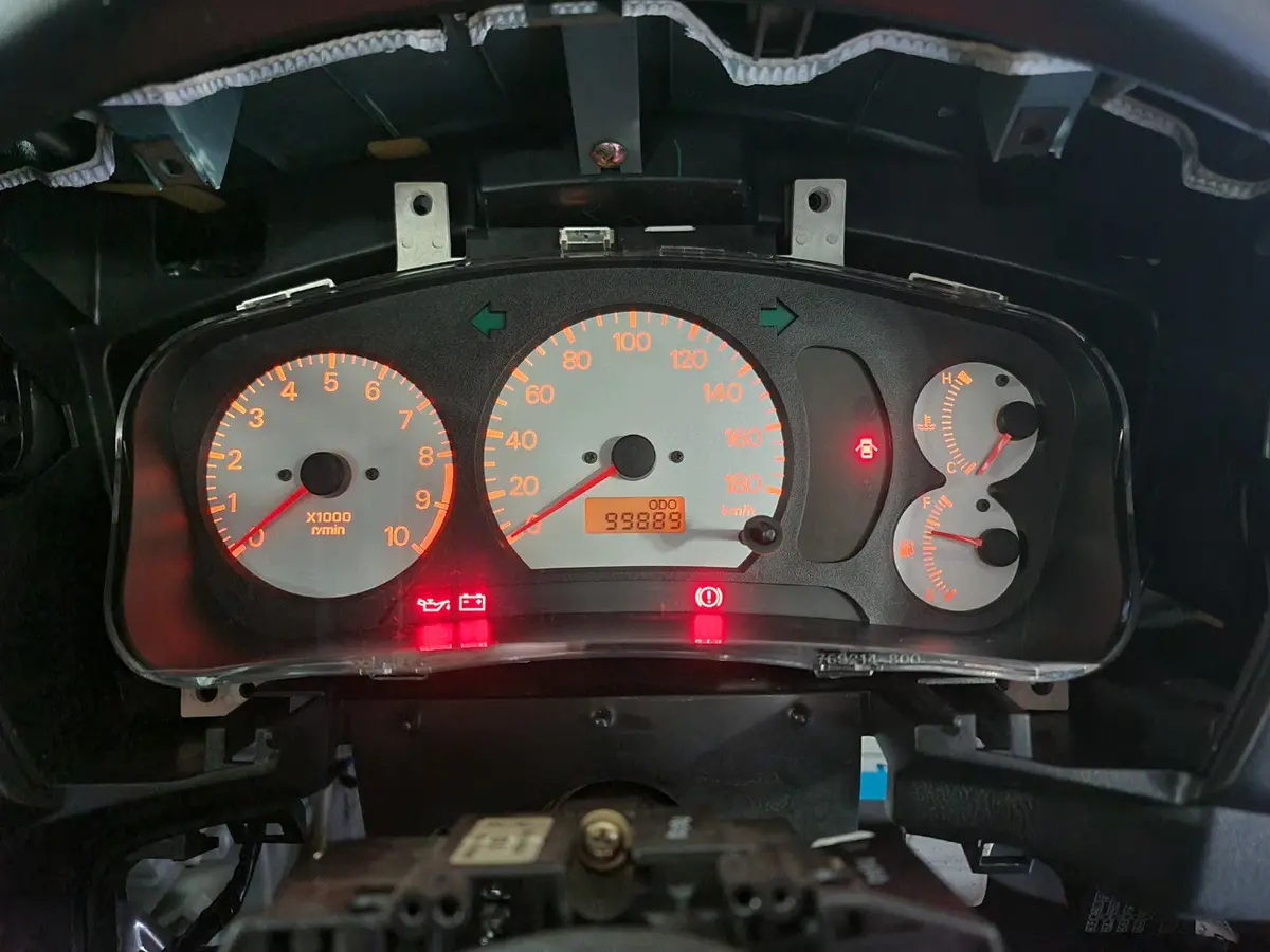 Genuine Mitsubishi Rs Cyborg Cj4a Dash Cluster 10,000 Rpm 180 Km/H - White Face - Evo 4 5 6 Tme Cn9a Cp9a Mr206673 2