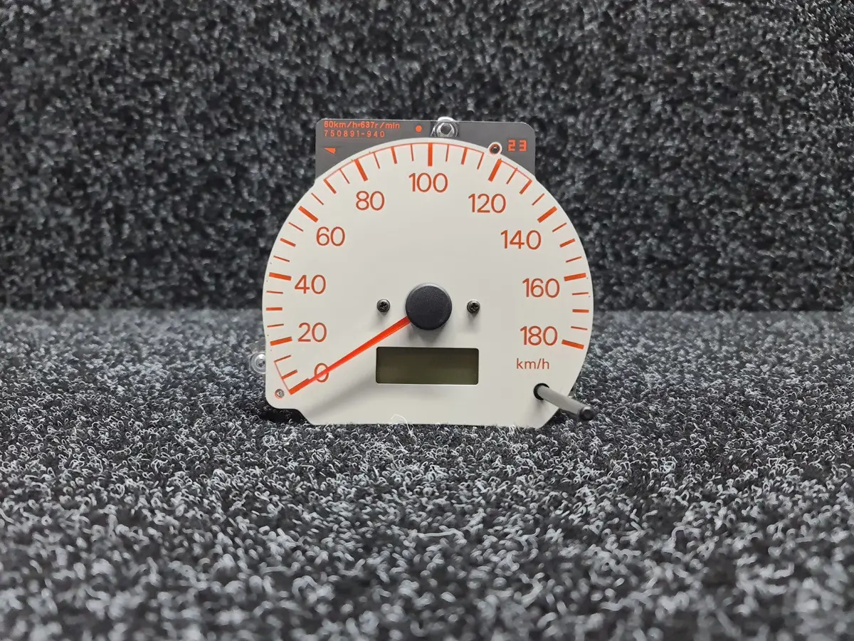 Genuine Mitsubishi Evolution 4 / 5 Speedometer 180 Km/H - White Face - Cn9a Cp9a Mr390516 1