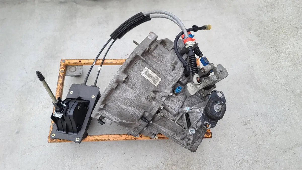 Renault Sport Megane Mk2 225 F1 Edition X84 Nd0 000 6 Speed Gearbox + Shifter + Cables 7701717850 1