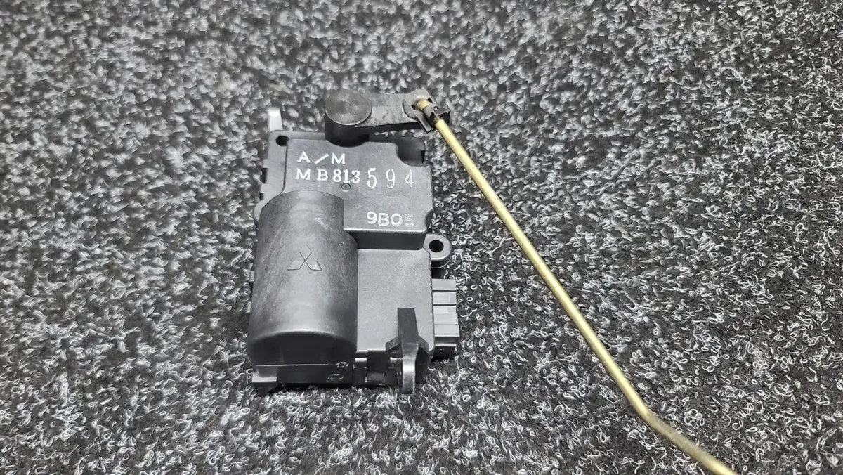 Mitsubishi Lancer Evolution Auto Heater Control Motor Evo 4 5 6 Tme Mode Control - Cn9a Cp9a - Mb813594 2