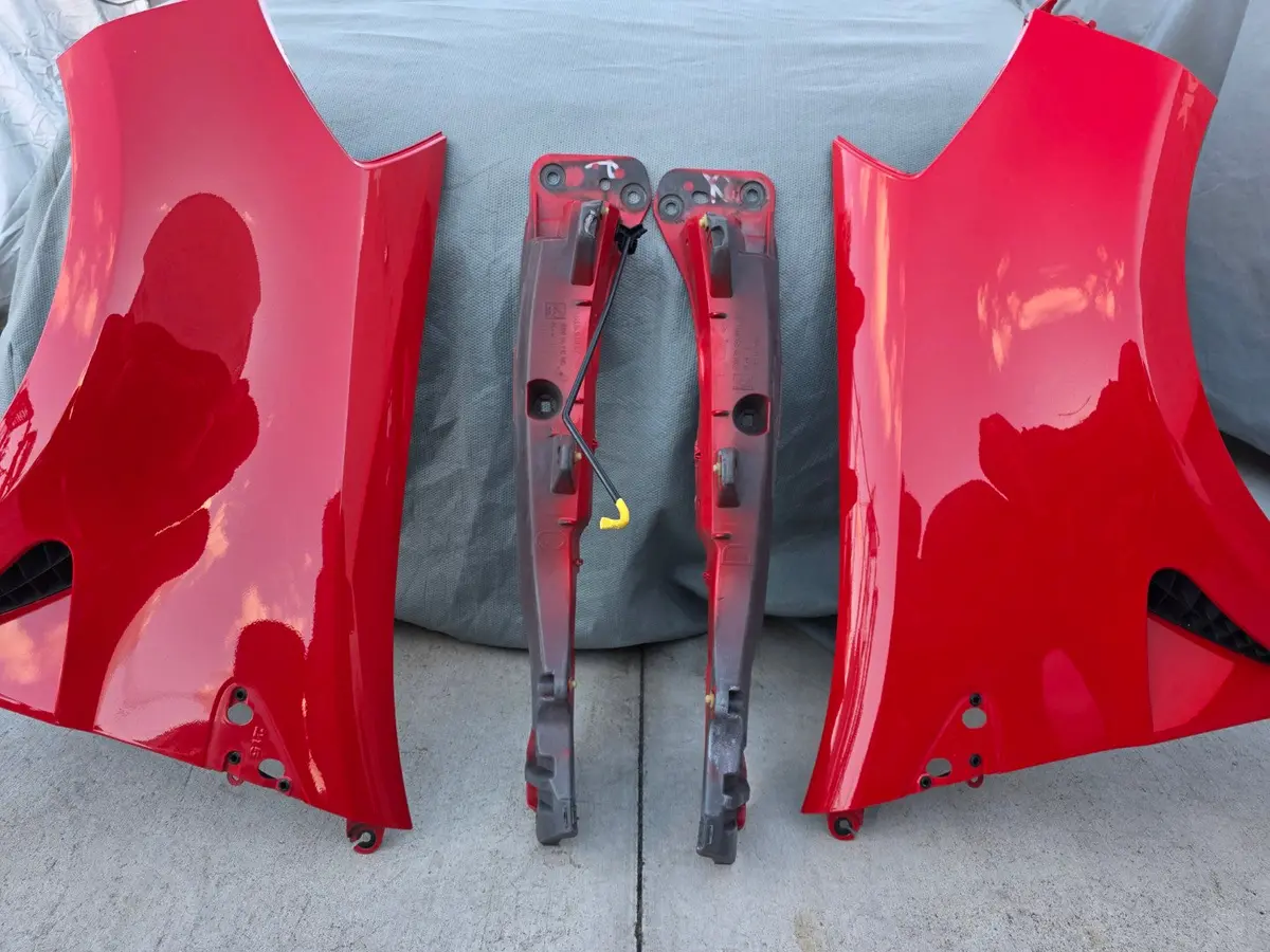 Renault Sport Clio X85 Mk3 Rs 197 / 200 Lhs + Rhs Support Risers 8200314930 8200314931 1