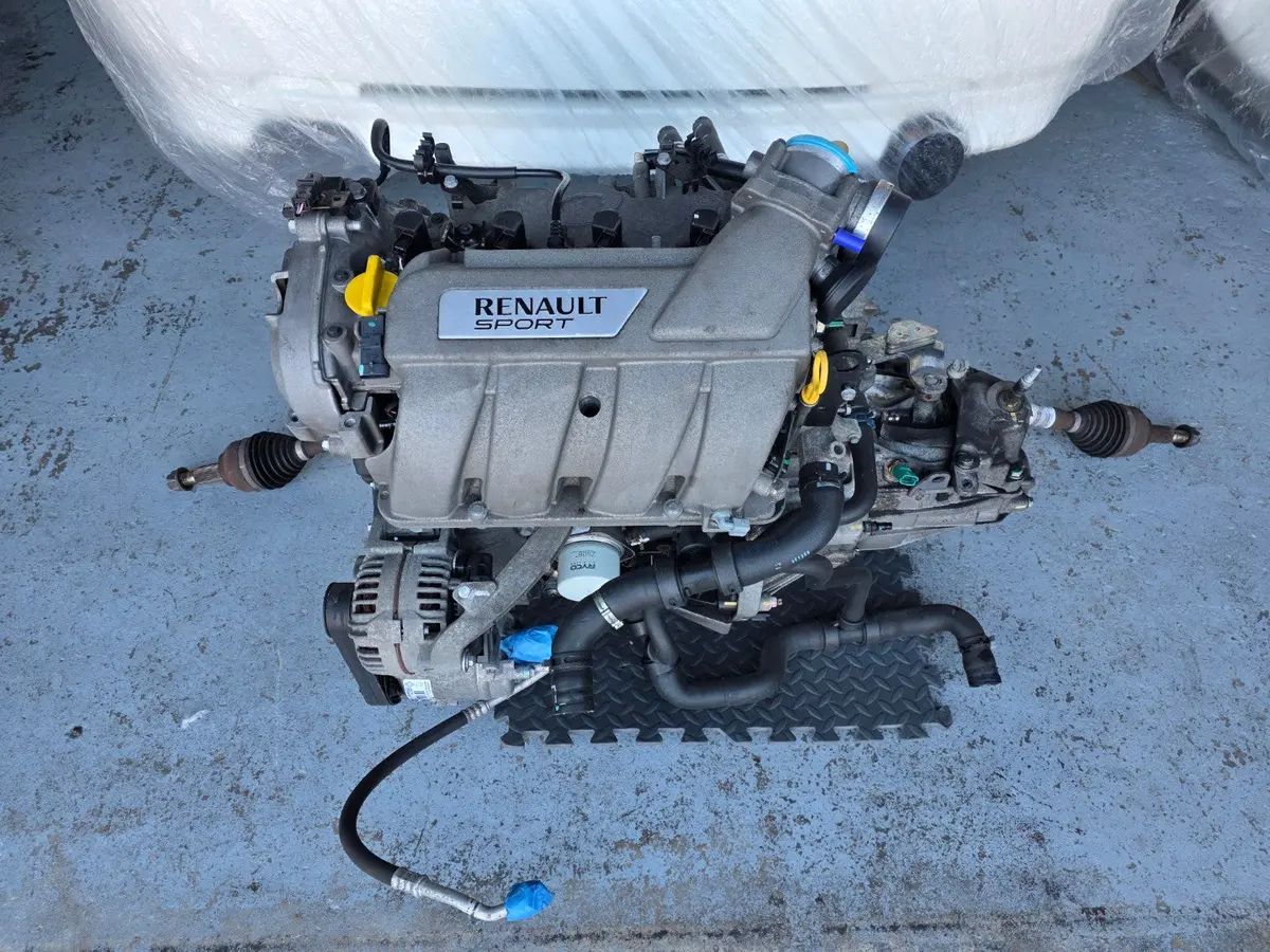 Renault Sport Clio Mk3 X85 Rs200 832 F4r Engine With Accessories (A/C Compressor, Alternator And Starter Motor) + Tl4 031 6 Speed Gearbox With Drive Shafts Included. 1