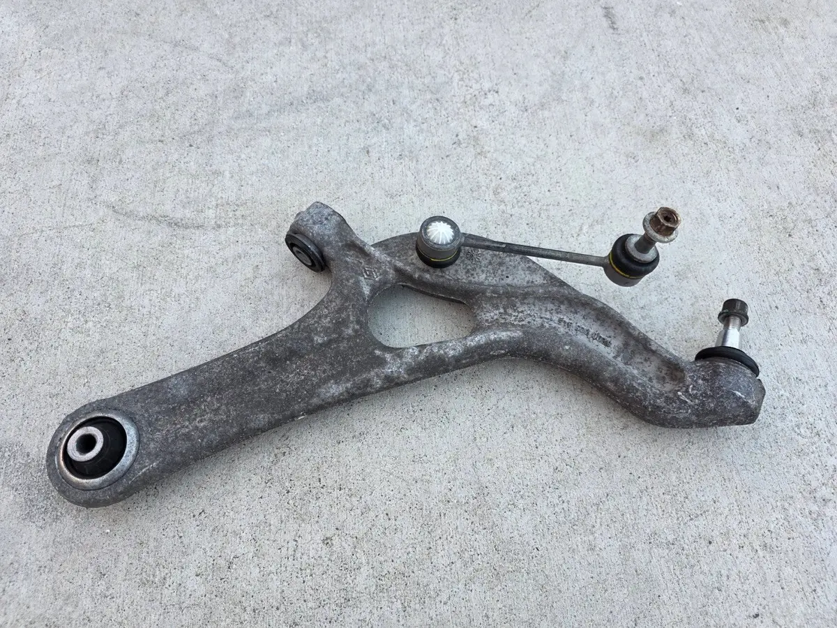 Renaultsport Clio Mk3 Rs 197 200 X85 Front Lower Suspension Arm Lhs Or Rhs # 8200725845 1