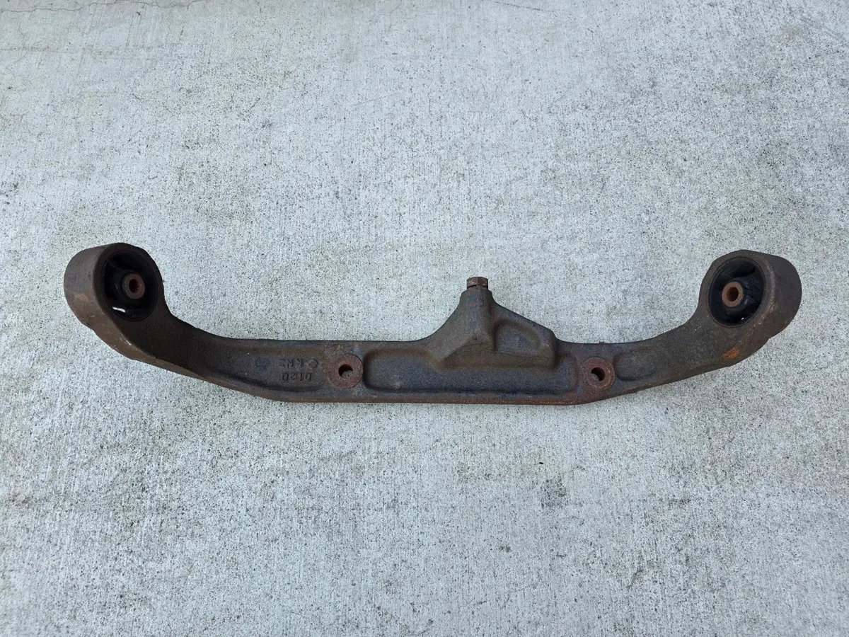 Mitsubishi Lancer Evolution Cn9a Cp9a Gsr Rear Diff Differential Support Bar Brace Evo 4 5 6 Tme Mb856431 1