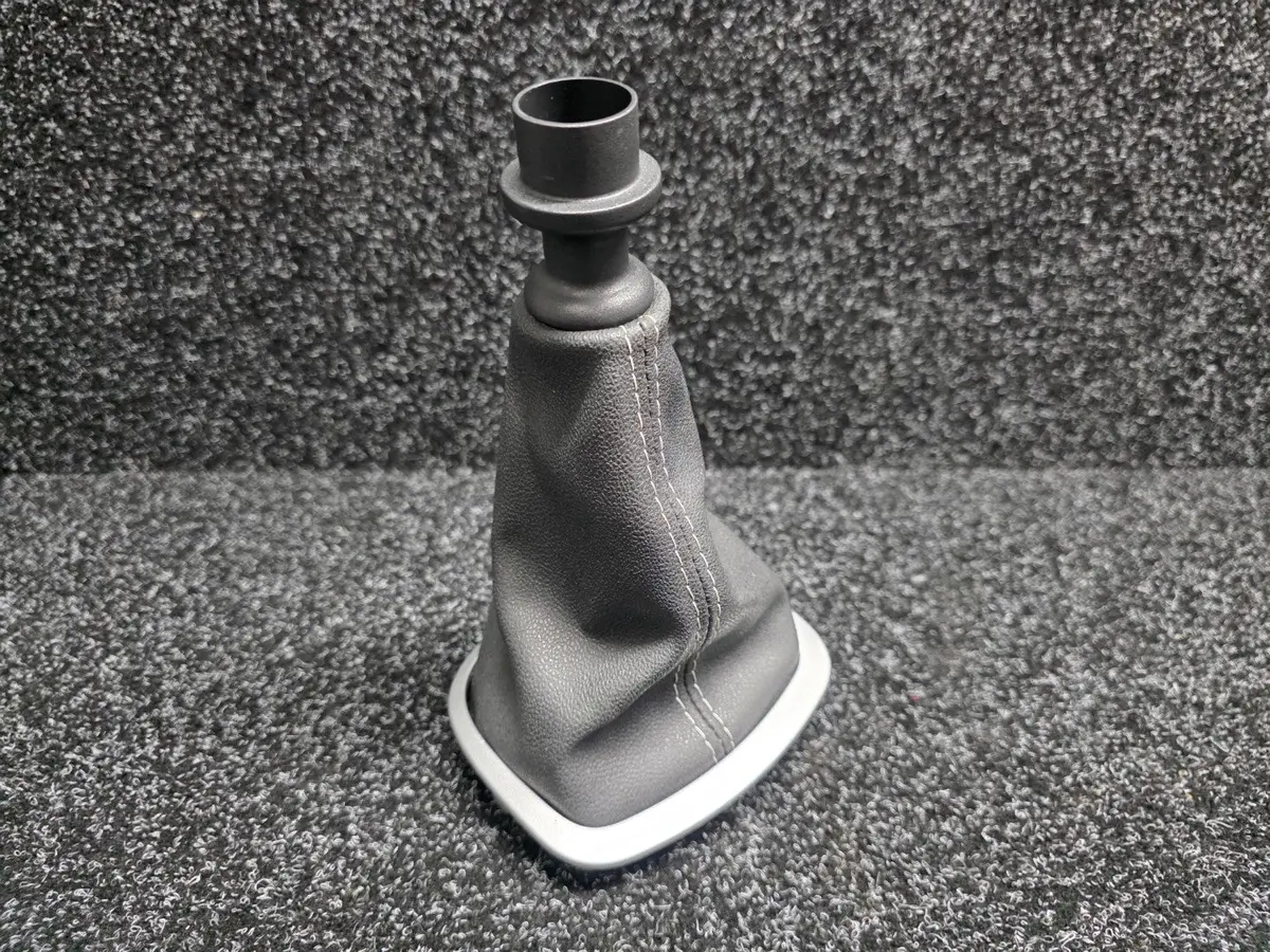 Renault Sport Clio Mk3 Rs 197 200 X85 Gear Shift Gator Boot + Trim + Locket 1