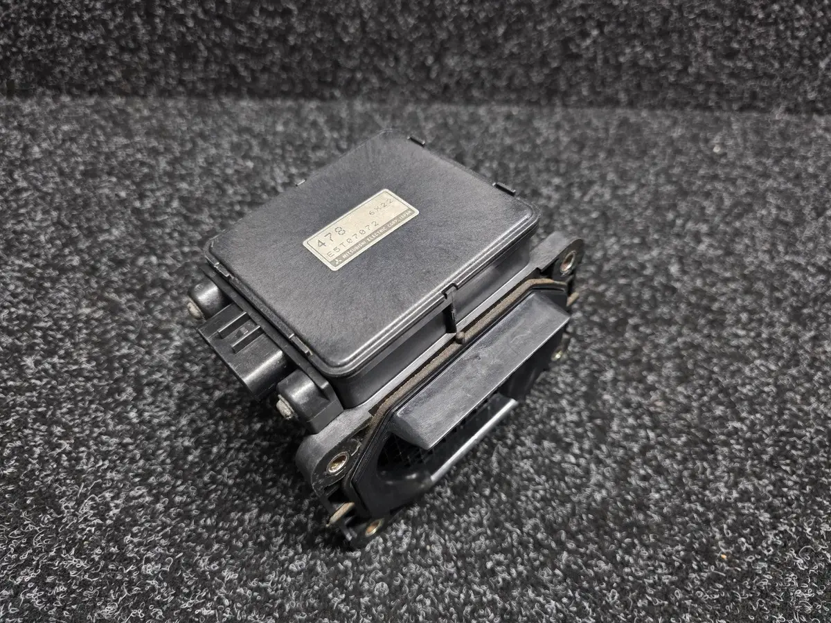 Mitsubishi Lancer Evolution Cn9a 4G63 Evo 4 Air Flow Sensor Meter E5t07072 Mr420391 1
