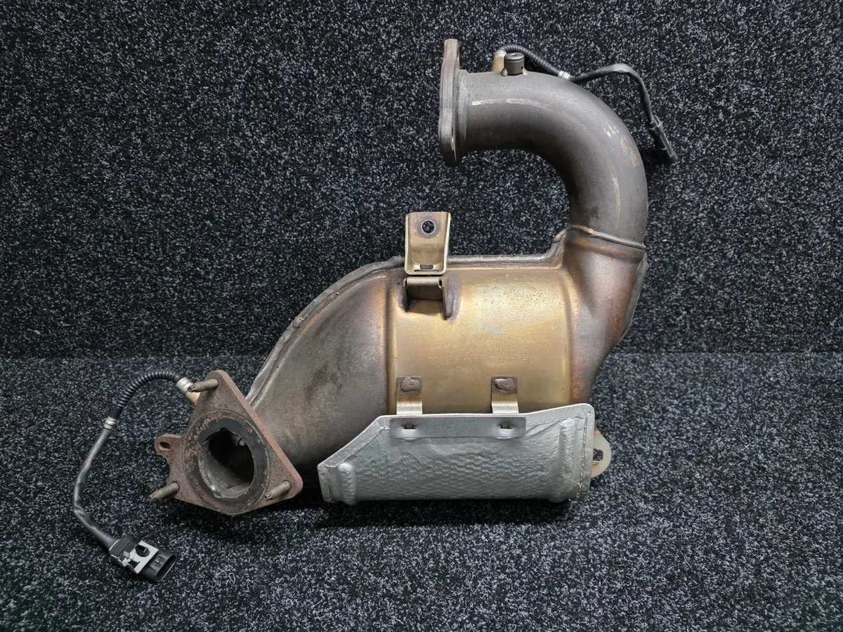 Renault Sport Megane Mk2 Rs 225 X84 F4rt Catalytic Converter 8200050386 8200100048 1