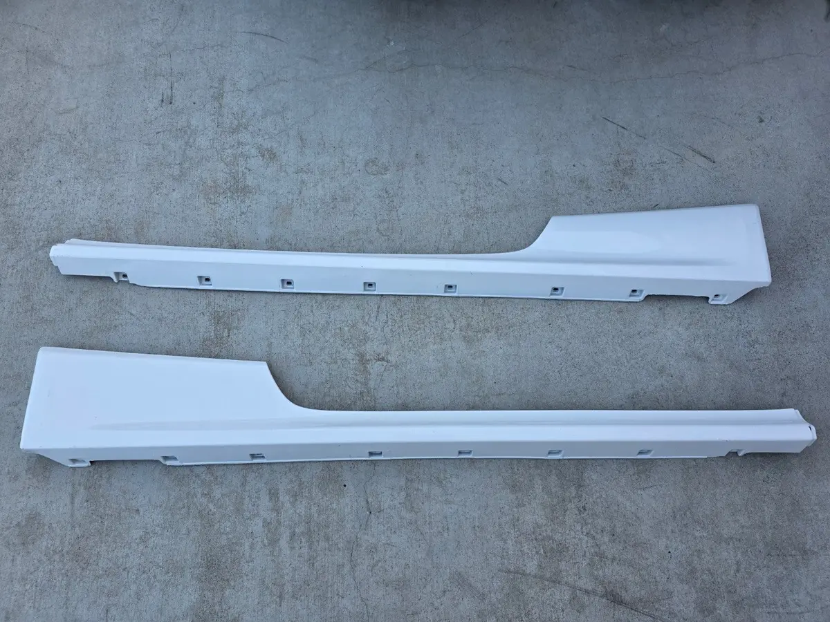 Nissan Skyline R33 Gtr Bcnr33 Side Skirt Step Mud Guard Lhs + Rhs - White 1