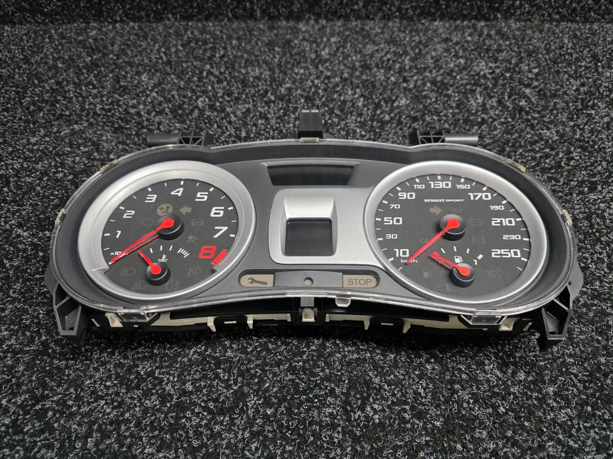 Renault Sport Clio / Lutecia X85 Mk3 Rs197 / Rs200 Rs197 F1 R27 Dash Instrument Panel Cluster 8200761867 1