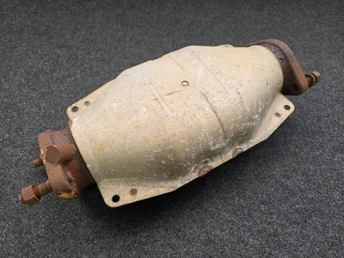 Mitsubishi Lancer Evolution Exhaust Catalytic Converter Cp9a Evo 5 6 Tme Mr385772 1