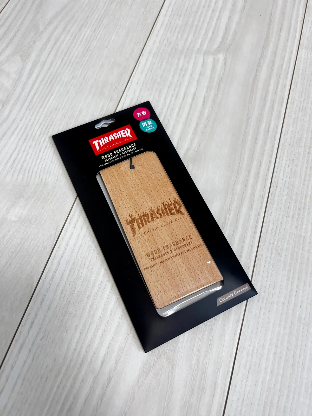 Thrasher Wood Fragrance Air Freshener Country Coconut 1