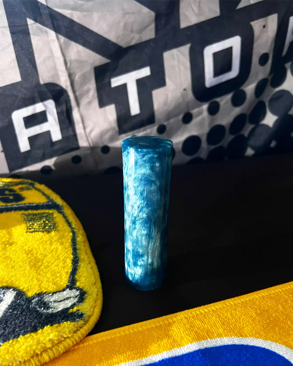 Smokey Labo Glacier Marble 4” 1/2 Shift Knob 1