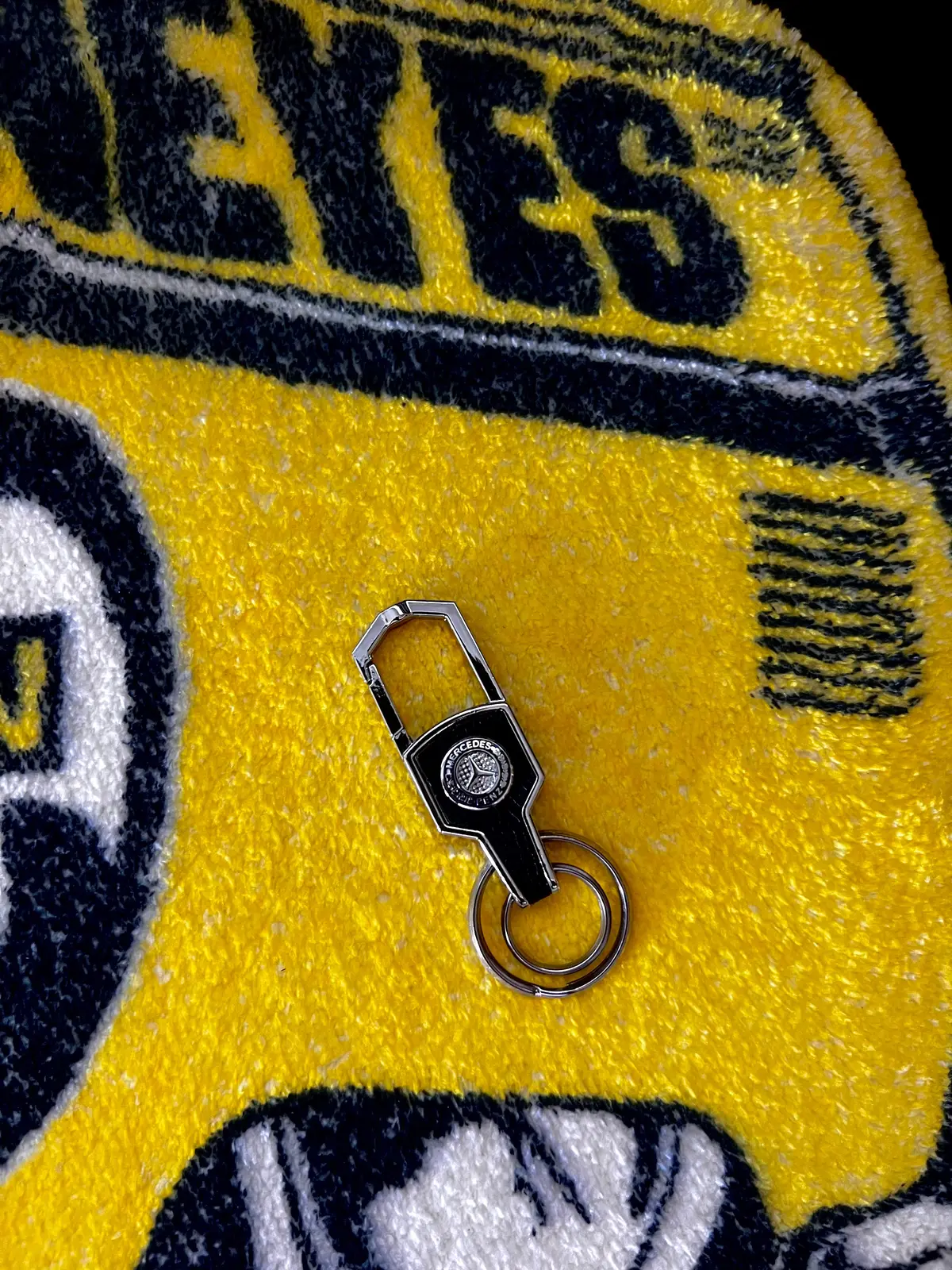 Genuine Mercedes Benz Key Chain 1