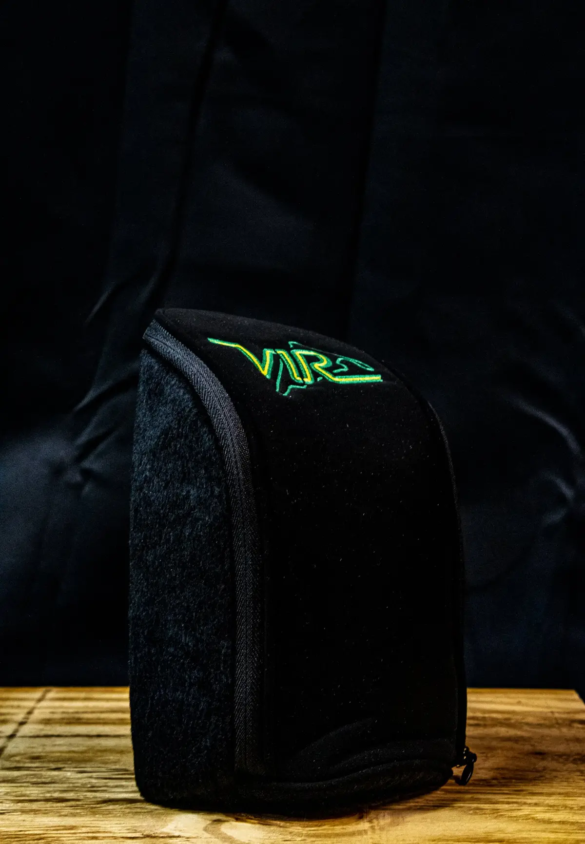 Vir Logo Driver Cover 1